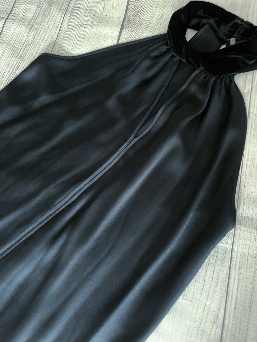 Elie Tahari black silk halter top sleeveless